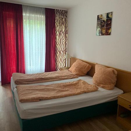 Grando Sukredo Hotel Hamburgo Exterior foto