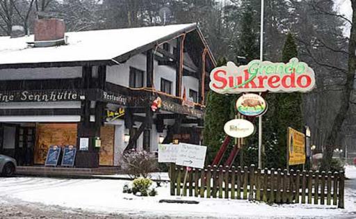 Grando Sukredo Hotel Hamburgo Exterior foto